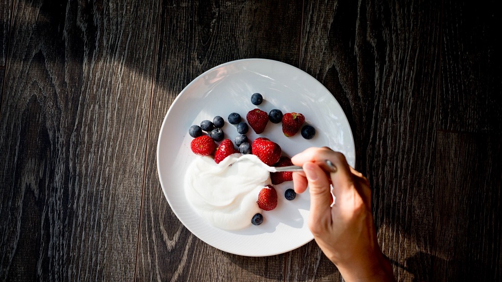 مزایای رژیم ماست و نحوه استفاده از این رژیم - ایران فیتنس مزایای رژیم ماست و نحوه استفاده از این رژیم