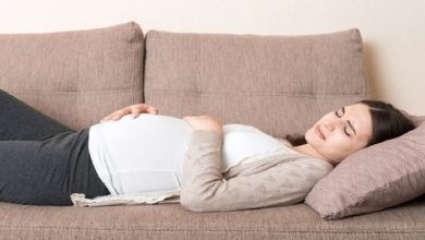 چه خوراکی و غذایی باعث نفخ شکم در بارداری می‌شود؟