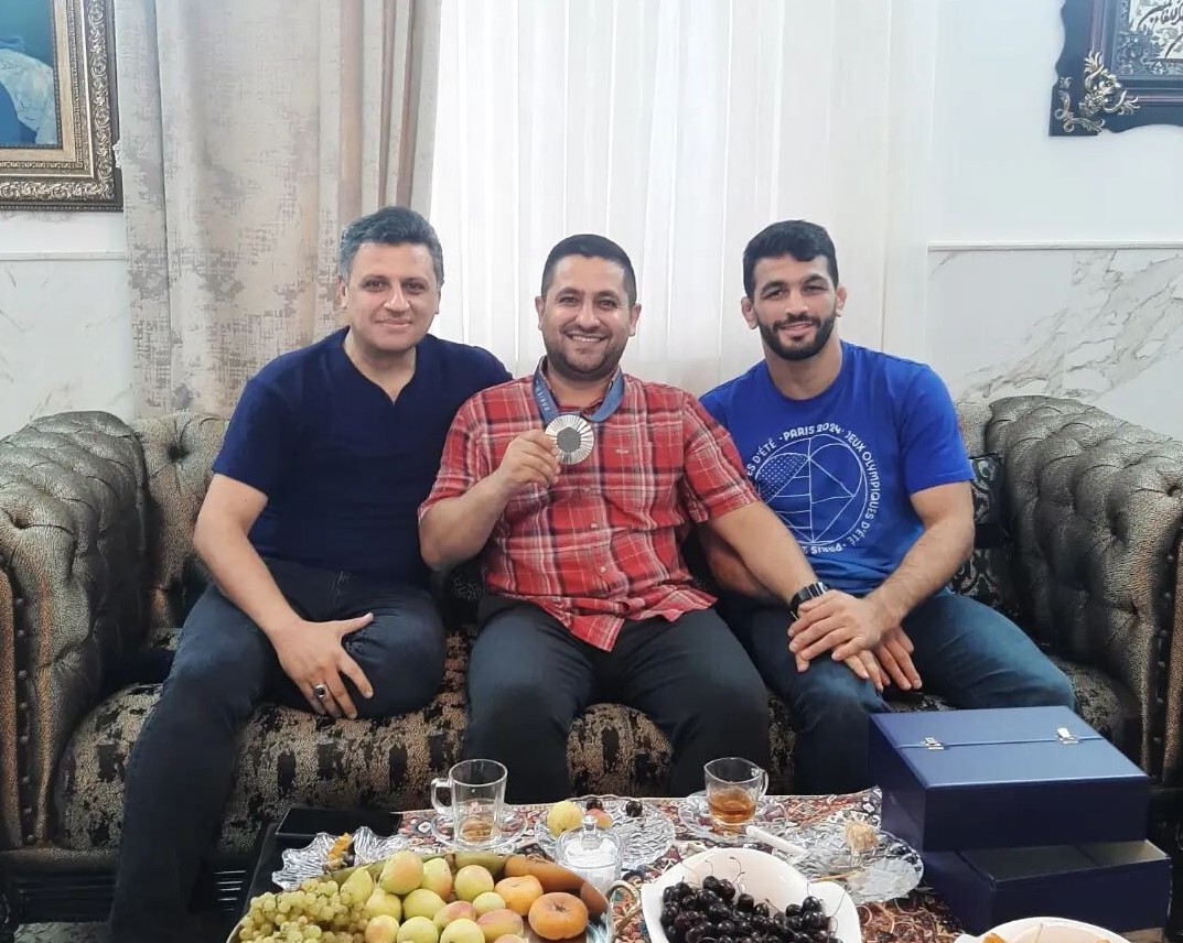 خانواده یزدانی در کشتی- فیتنس خانواده یزدانی در کشتی