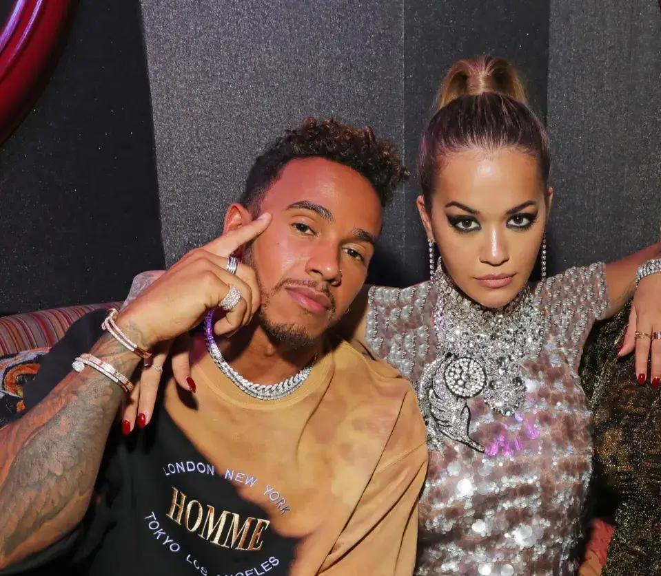 لوییس همیلتون ریتا اورا - فیتنس لوییس همیلتون ریتا اورا