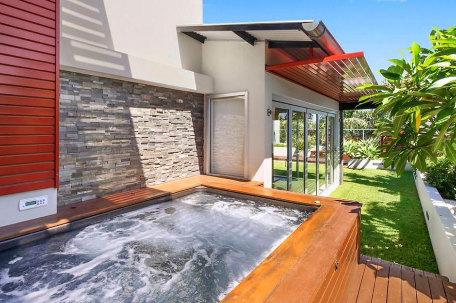 خانه های یوسین بولت - فیتنس خانه های یوسین بولت