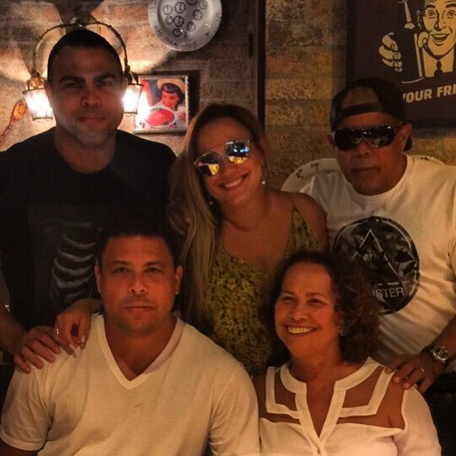 عکس خانوادگی رونالدو نازاریو