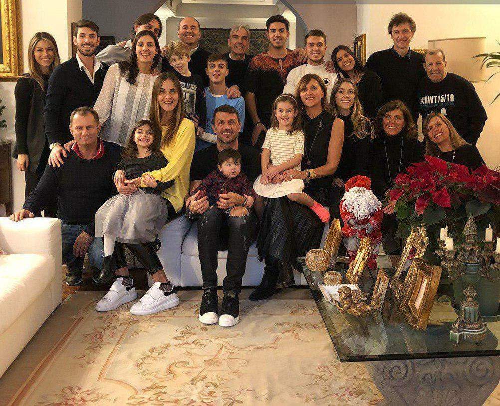 عکس خانوادگی پائولو مالدینی - فیتنس عکس خانوادگی پائولو مالدینی