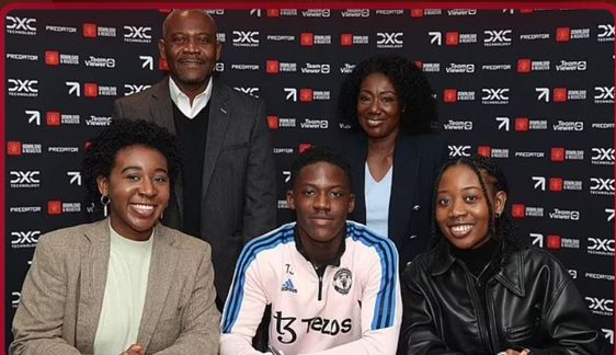 عکس خانوادگی کوبی مینو- فیتنس عکس خانوادگی کوبی مینو