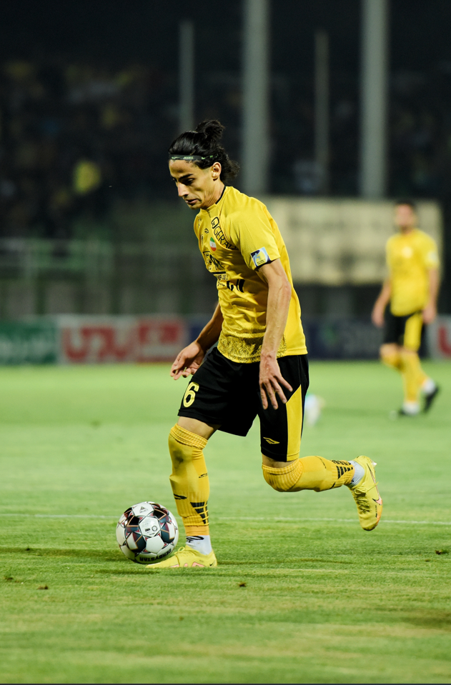 عکس محمدجواد حسیننژاد فوتبالیست - فیتنس عکس محمدجواد حسیننژاد فوتبالیست