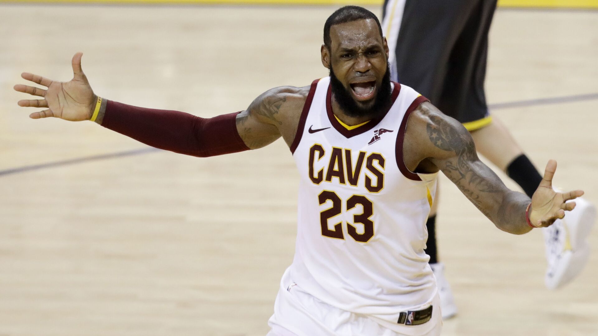 عکس های لبرون جیمز- فیتنس عکس های لبرون جیمز