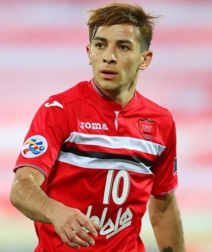 فرشاد احمد زاده شماره 10