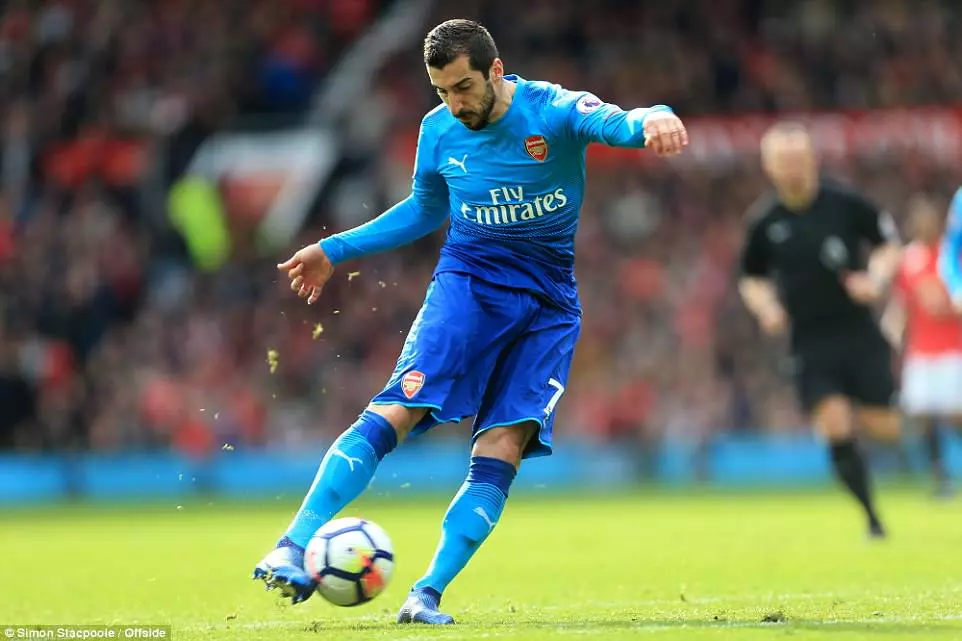 هنریک مخیتاریان و باشگاه پیونیک