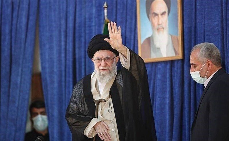 آیت‌الله خامنه‌ای پس از انقلاب
