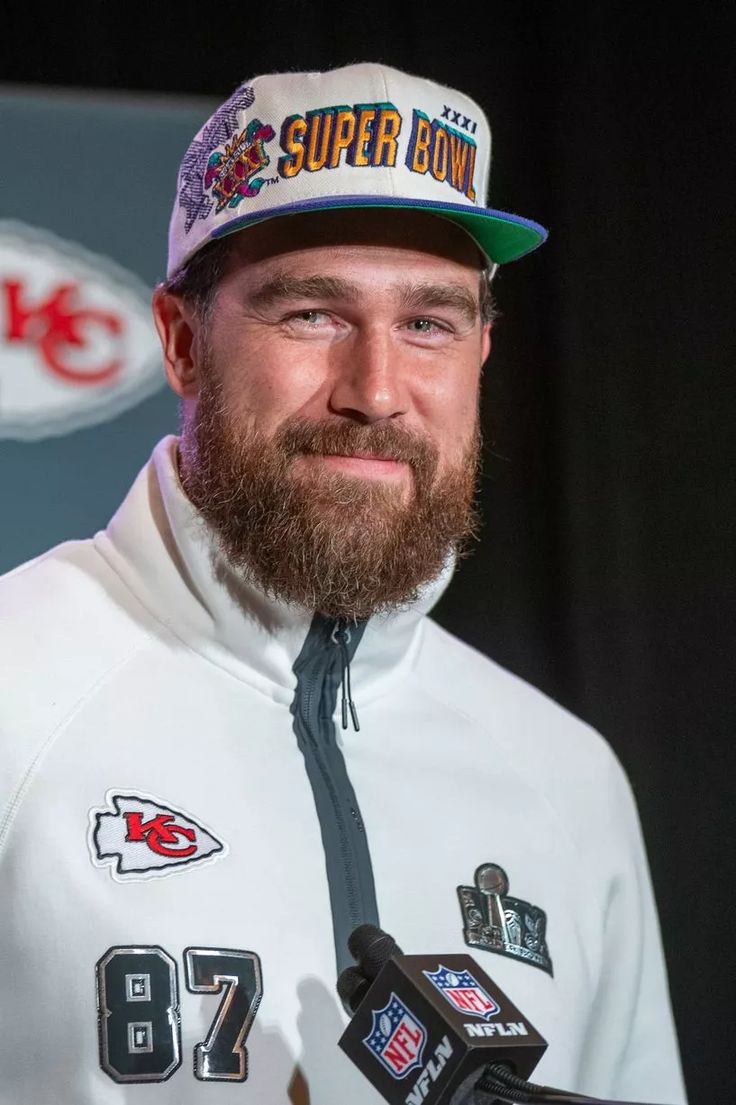 عکس جذاب تراویس کلسی