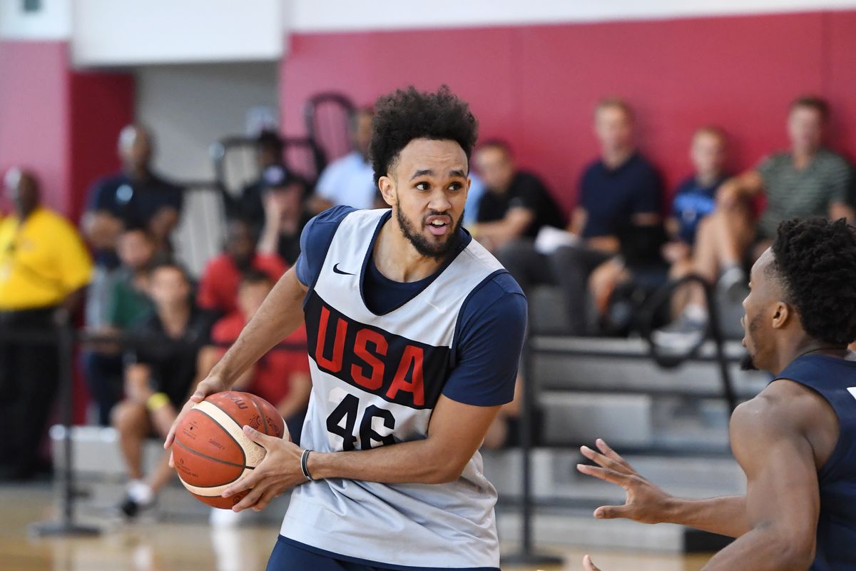 قد بسکتبالیست دریک وایت - فیتنس قد بسکتبالیست دریک وایت