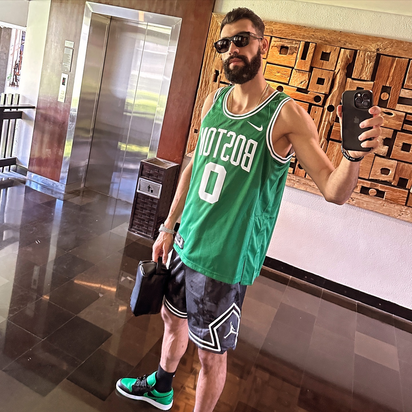 عکس آرمین افشین‌فر 